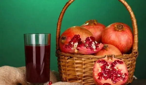 Pomegranate Protects The Heart From Heart Attack