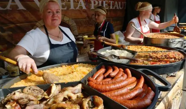 Kulinarische Traditionen In Litauen