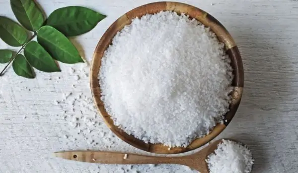 Here's How Sea Salt Helps Keep Hair, Skin And Nails Healthy