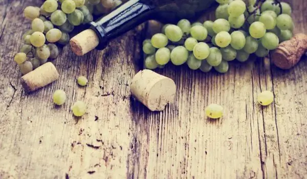 Come Servire E Consumare Il Vino Bianco?