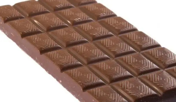 Vi Spiser Chokolade Med Frygtelig Lav Kvalitet Fra Billige Produkter