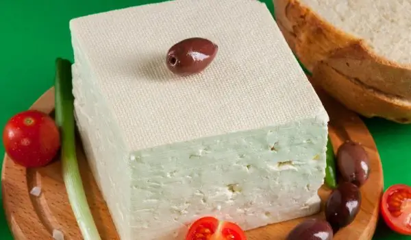 il formaggio può essere dannoso prima di coricarsi