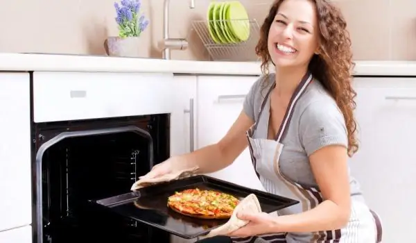 6 Fehler, die wir regelmäßig beim Kochen im Backofen machen