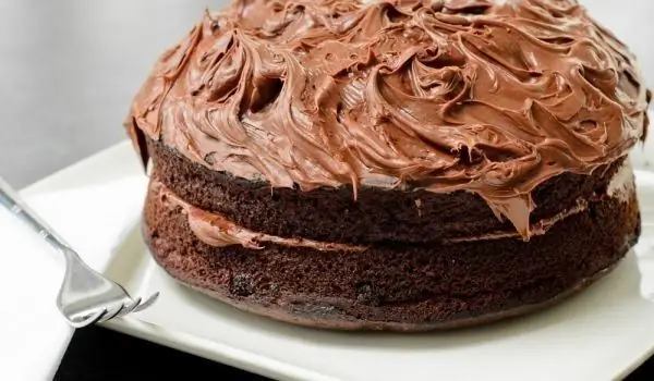 The Perfect Chocolate Cake For Shock Addicts