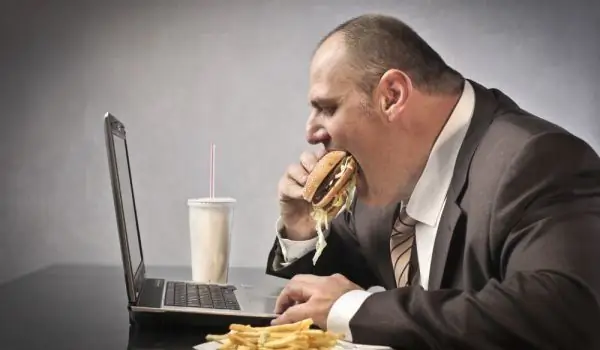 Manger Au Bureau Fait Grossir