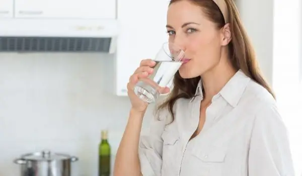 Exactly How Much Mineral Water Should We Drink