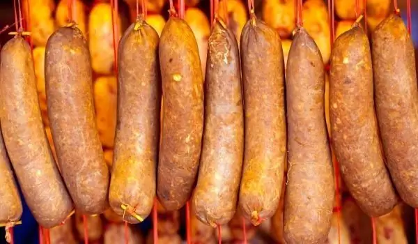 Pferdefleisch Wurde In Einer Bulgarischen Wurst In Großbritannien Gefunden