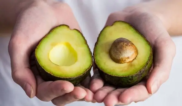 Is It Safe And Healthy To Eat An Avocado Nut?