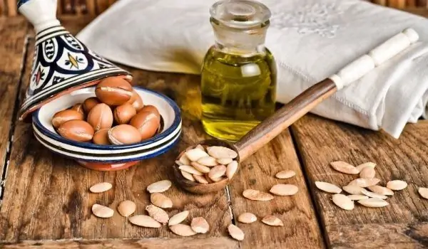 Dimentica La Caduta Dei Capelli Con Queste Erbe E Oli Essenziali